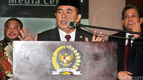 Ketua DPR Pembahasan RUU Tax Amnesty Ditunda Sampai Reses